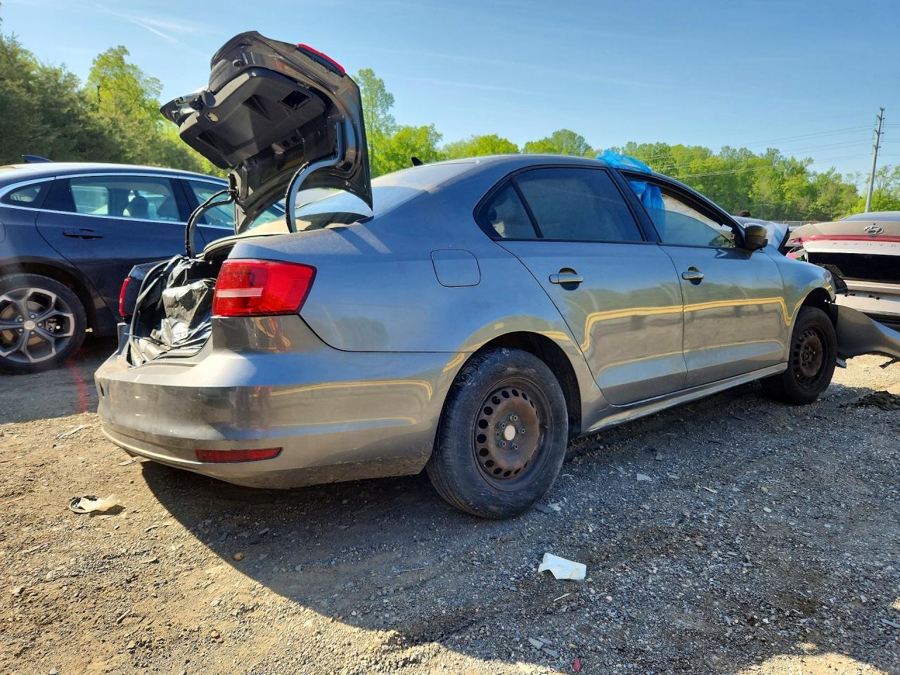 2015 Volkswagen Jetta Base - Фото 3