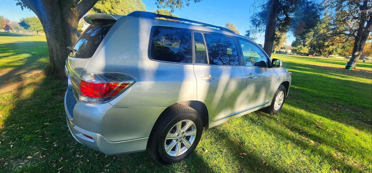 2012 Toyota Highlander Hybrid Base - Фото 4