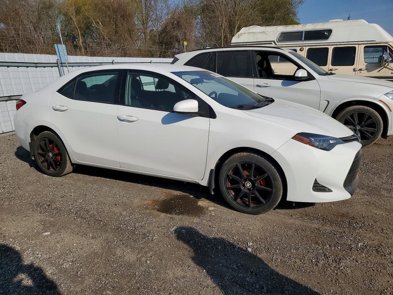 2019 Toyota Corolla L - Image 4