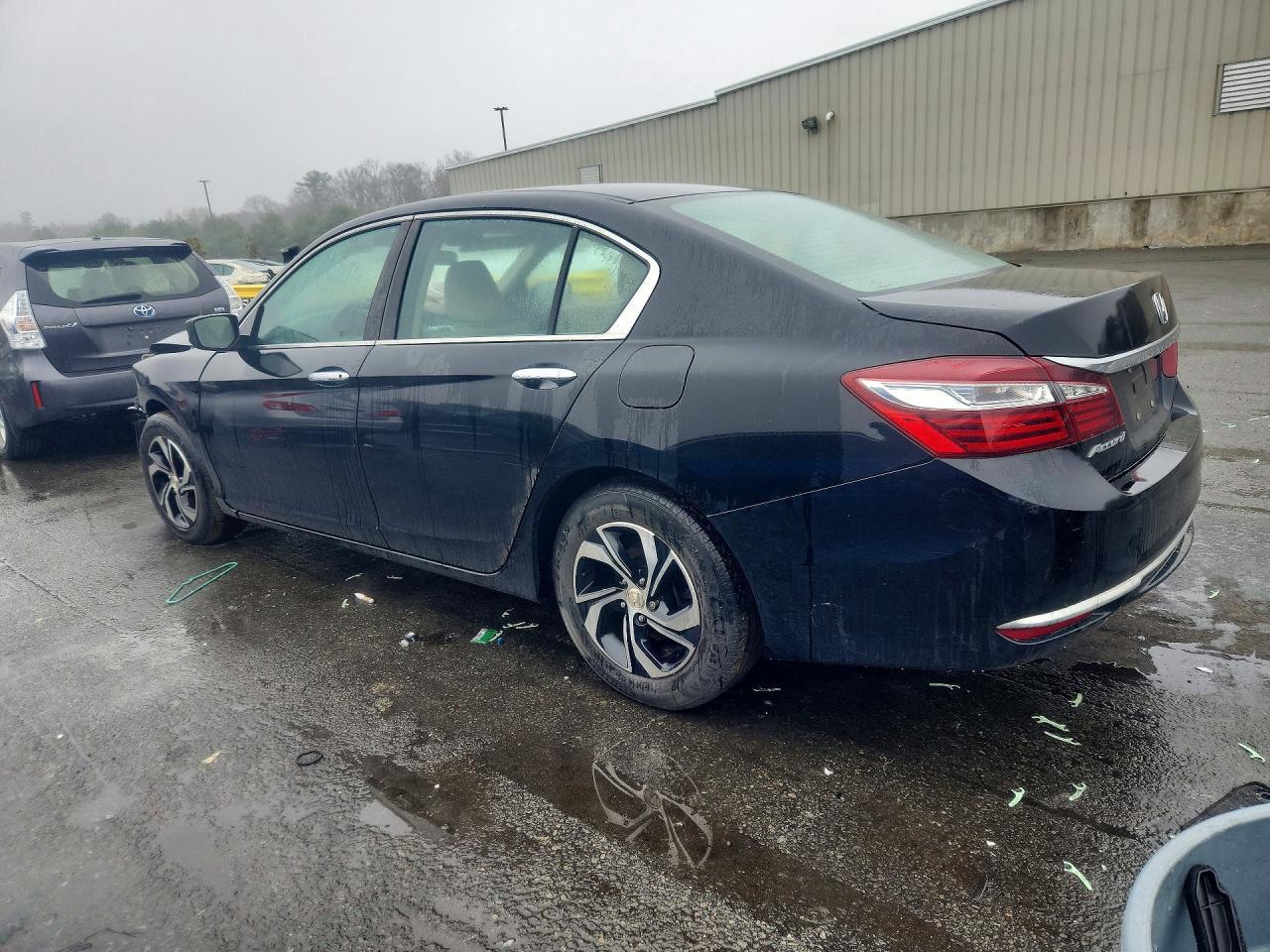 2017 Honda Accord Lx - Image 2