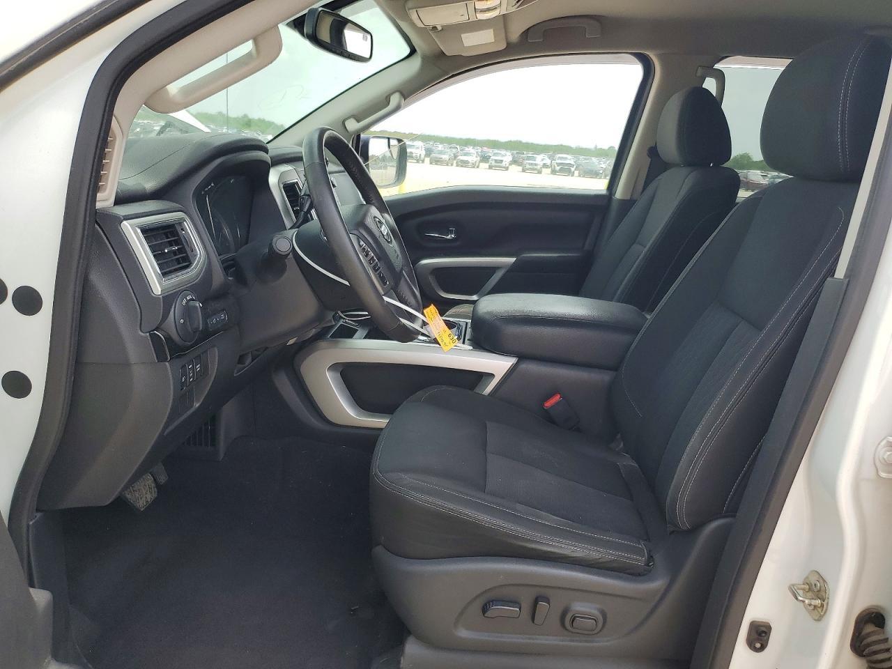 2017 Nissan Titan Sv - Фото 7
