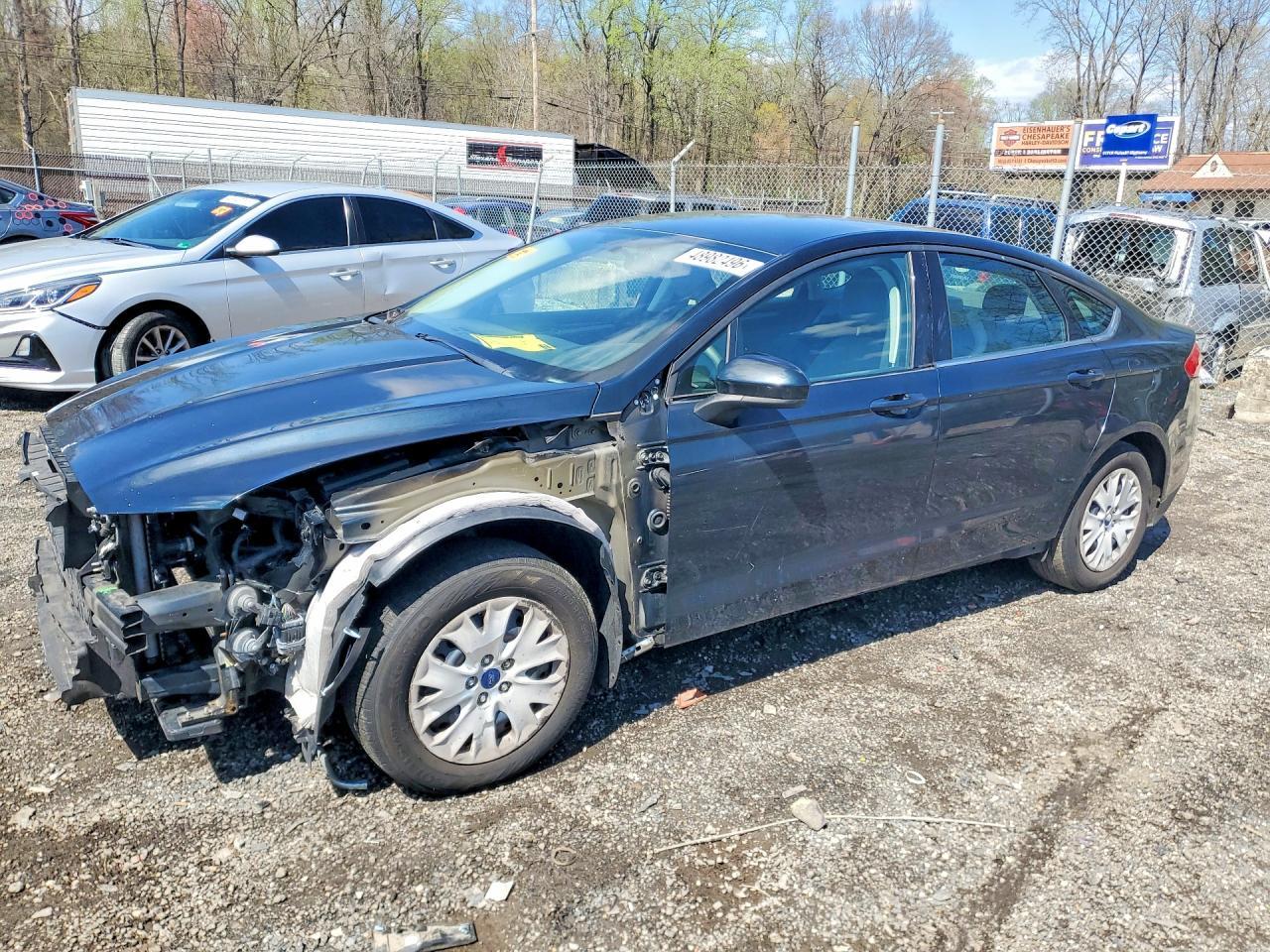 2014 Ford Fusion S