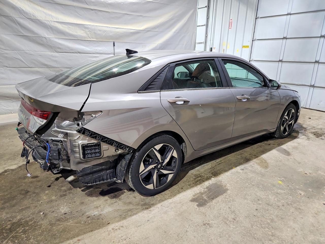 2023 Hyundai Elantra Hybrid Limited - Фото 3