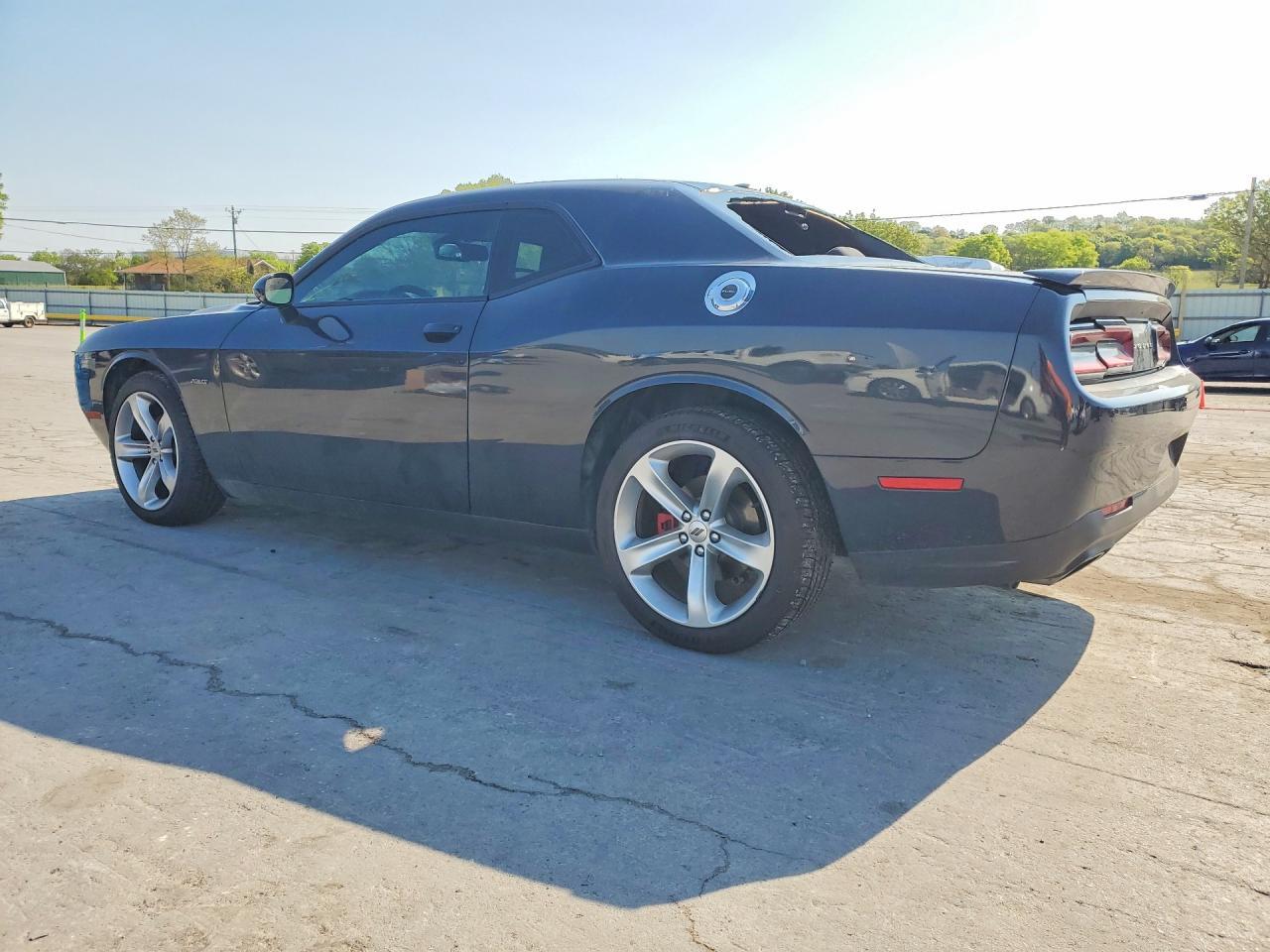 2017 Dodge Challenger R - Image 2