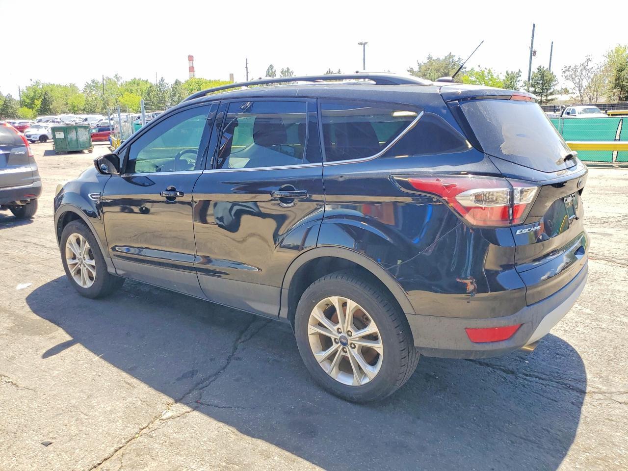 2017 Ford Escape Se - Image 2