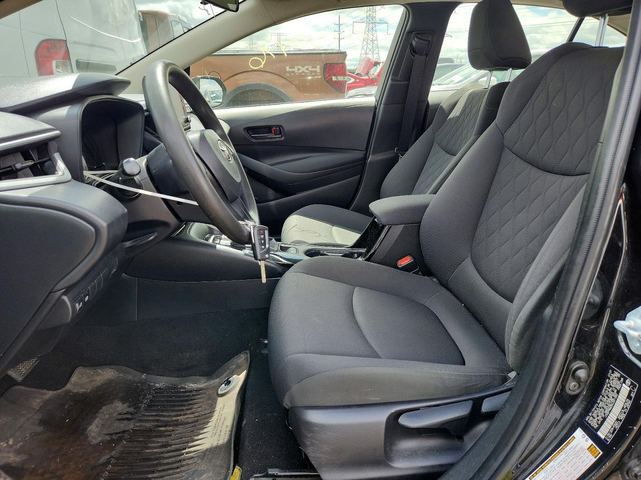 2022 Toyota Corolla Le - Image 7