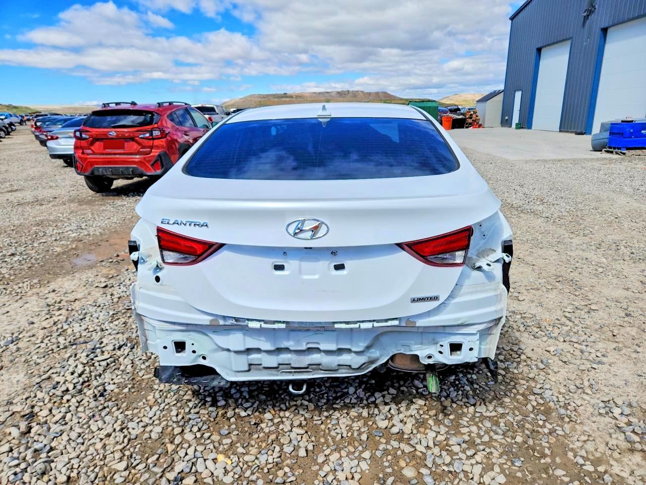 2015 Hyundai Elantra - Фото 6