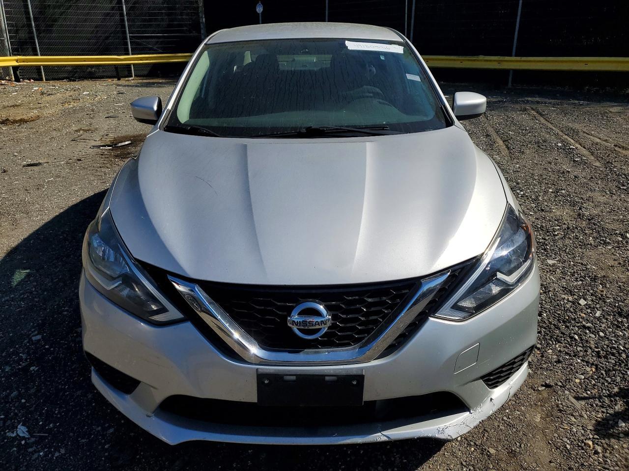 2019 Nissan Sentra Sv - Image 5