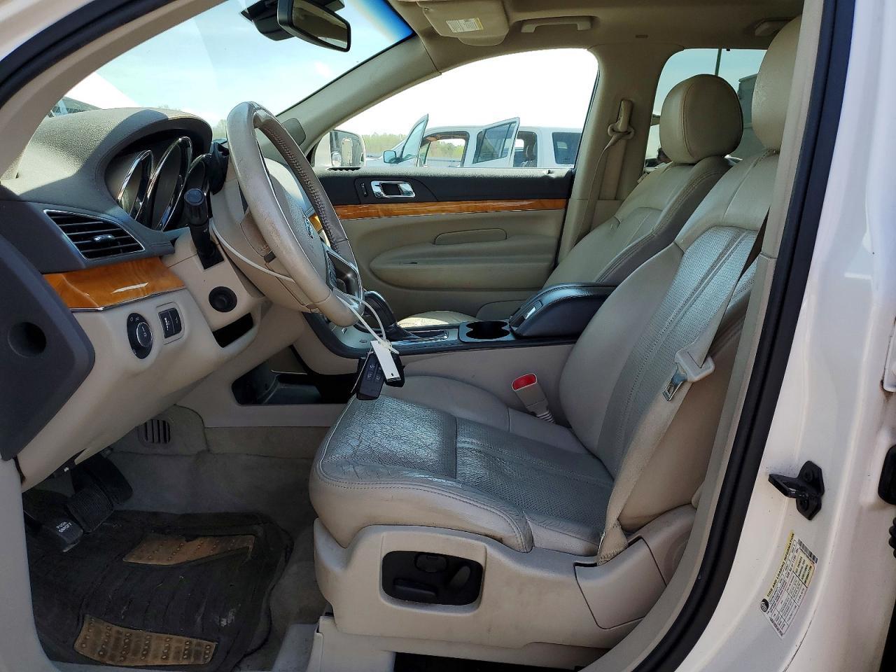 2011 Lincoln Mkt - Фото 7