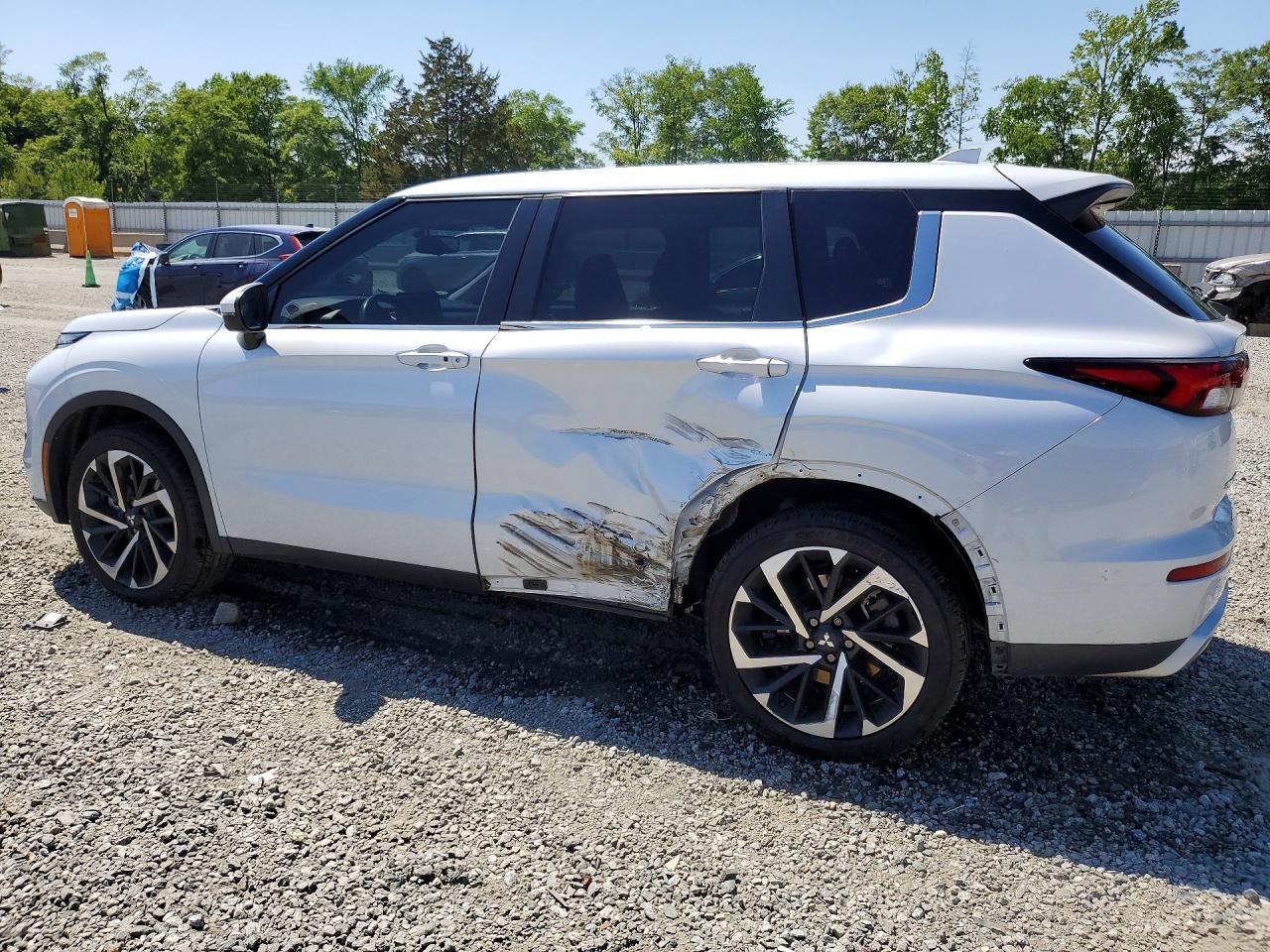 2023 Mitsubishi Outlander Se - Фото 2