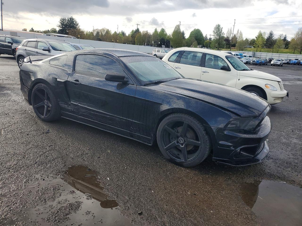 2014 Ford Mustang - Image 4