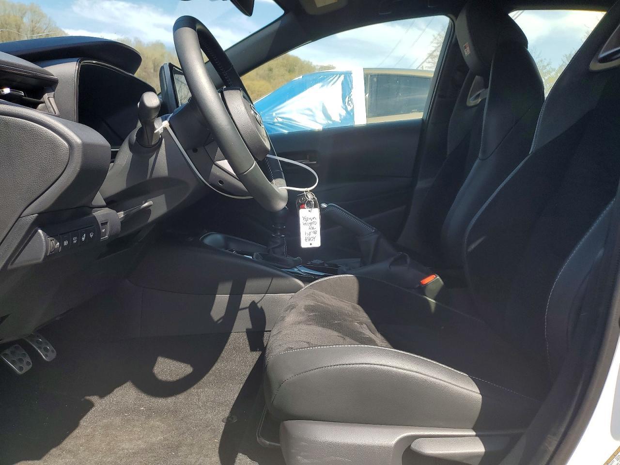 2024 Toyota Gr Corolla Premium - Фото 7
