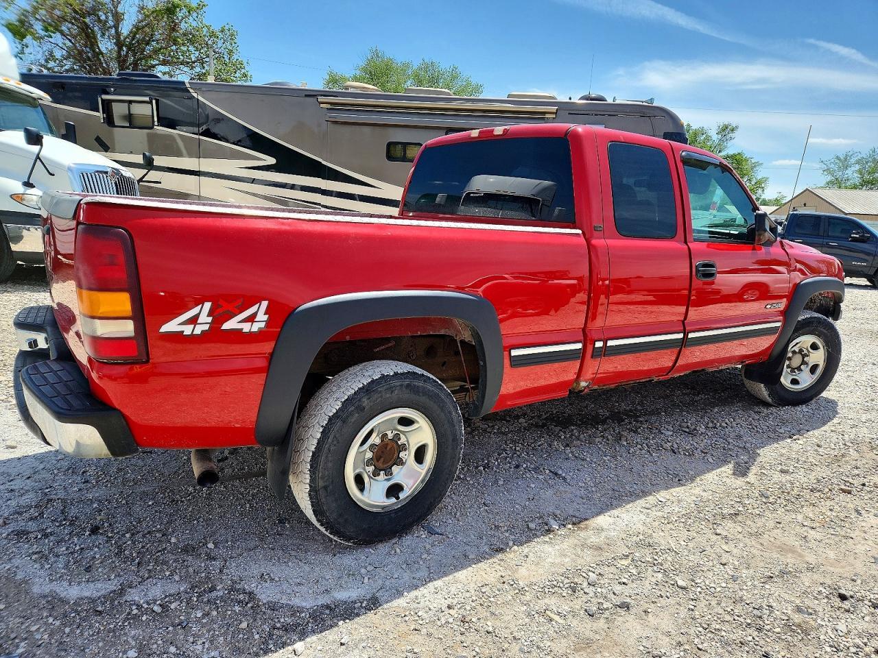 2001 Chevrolet Silverado K2500 - Фото 3