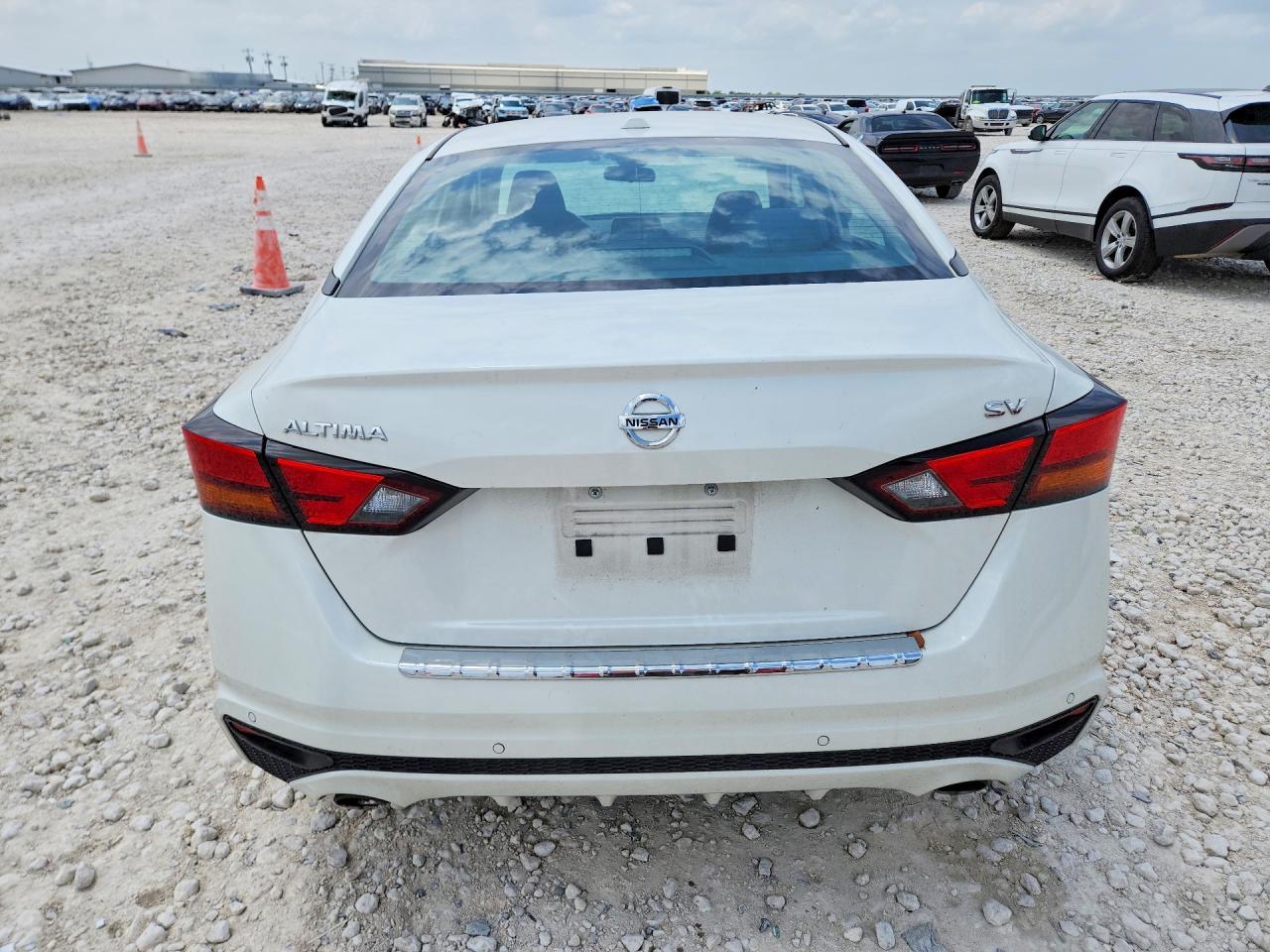 2022 Nissan Altima Sv - Фото 6