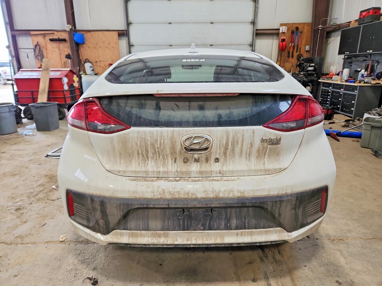 2020 Hyundai Ioniq Hybrid Se - Image 6