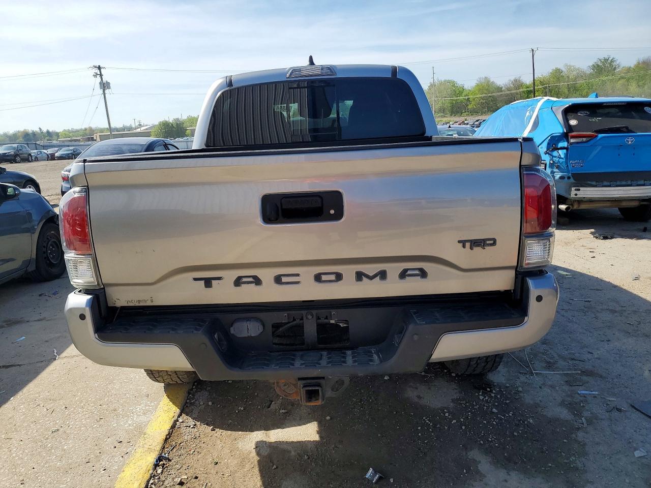 2021 Toyota Tacoma Trd Off-Road - Фото 6