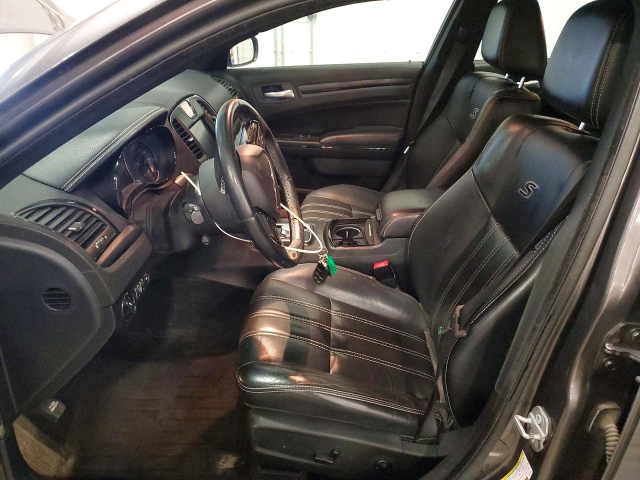 2015 Chrysler 300 S - Фото 7