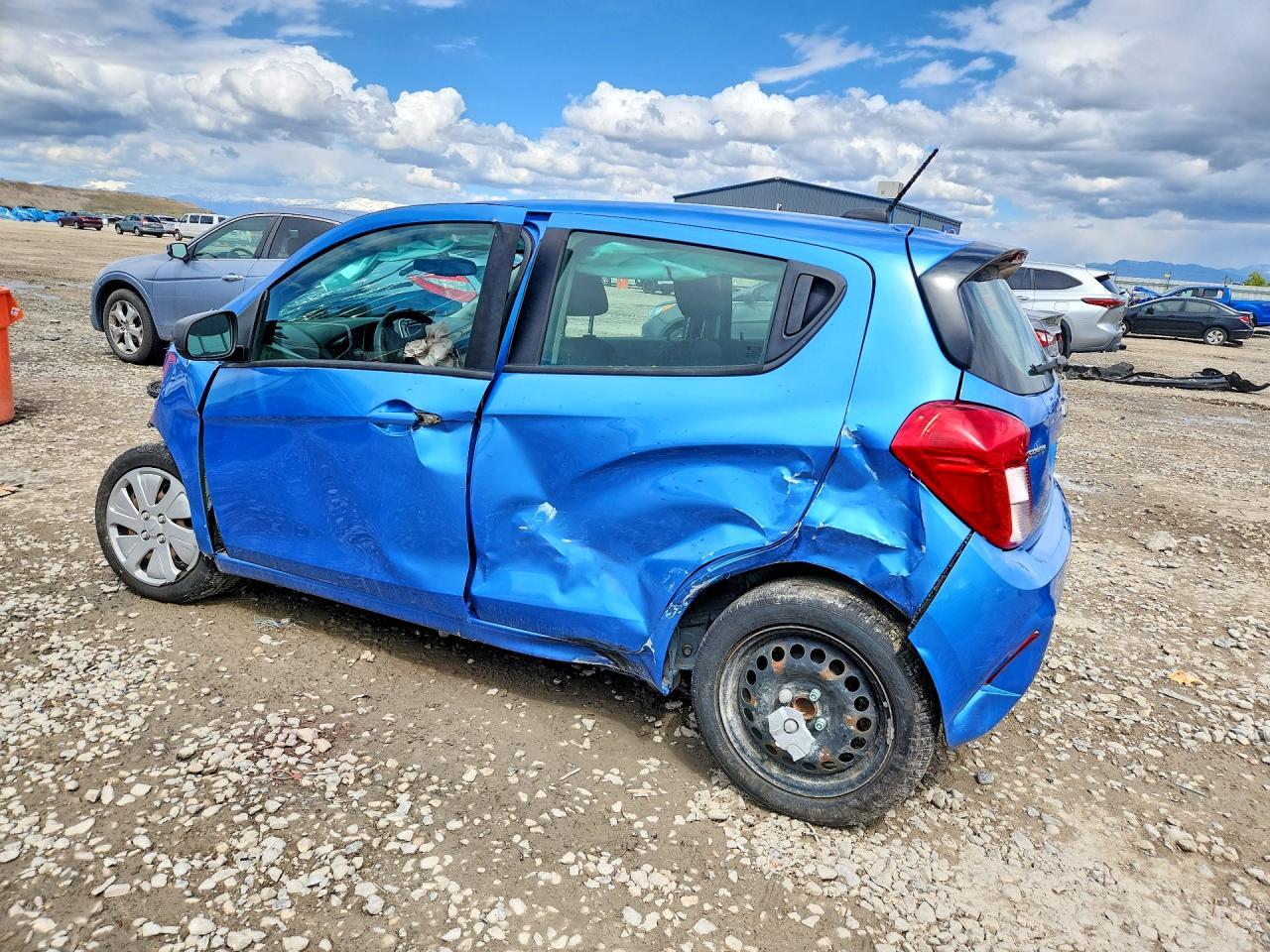 2018 Chevrolet Spark Ls - Фото 2