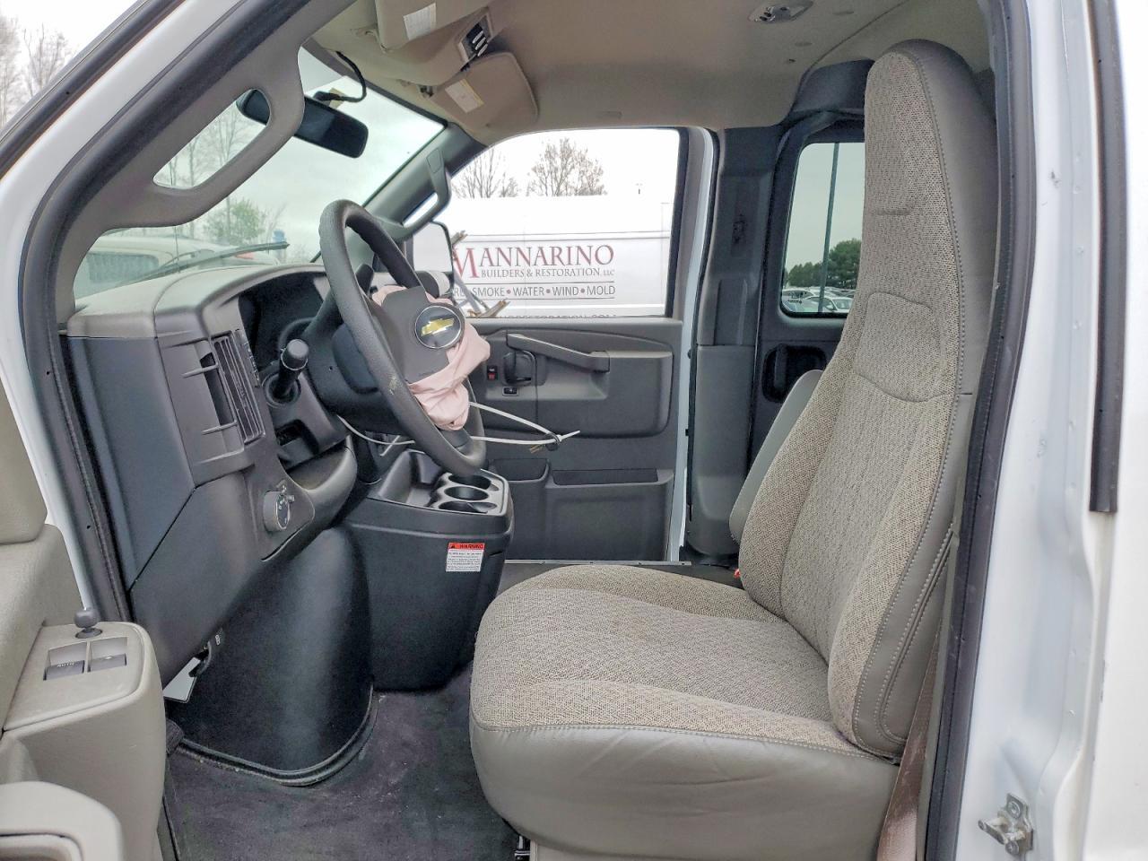 2023 Chevrolet Express G3500 Ls - Фото 7