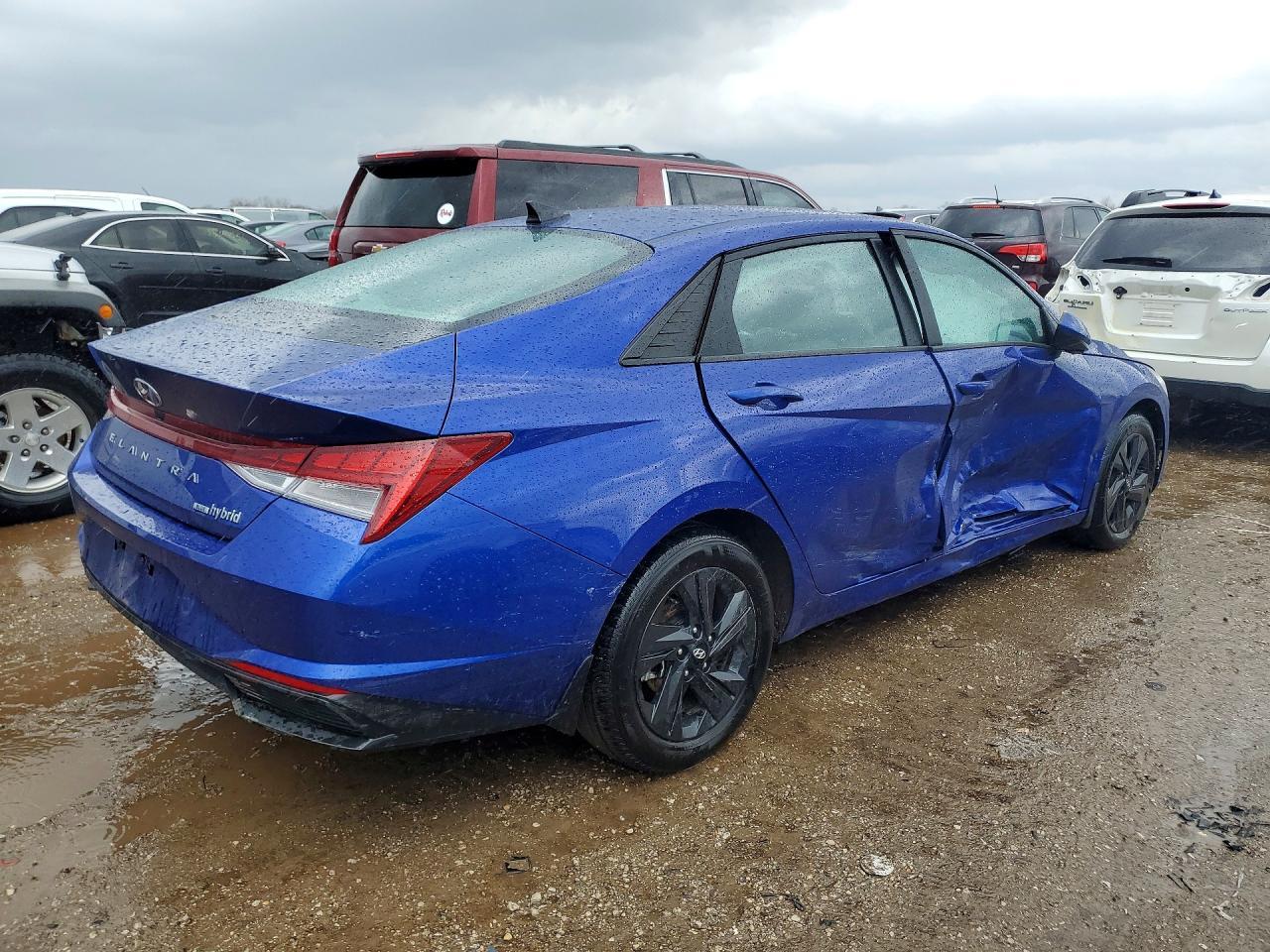 2023 Hyundai Elantra Hybrid Blue - Image 3