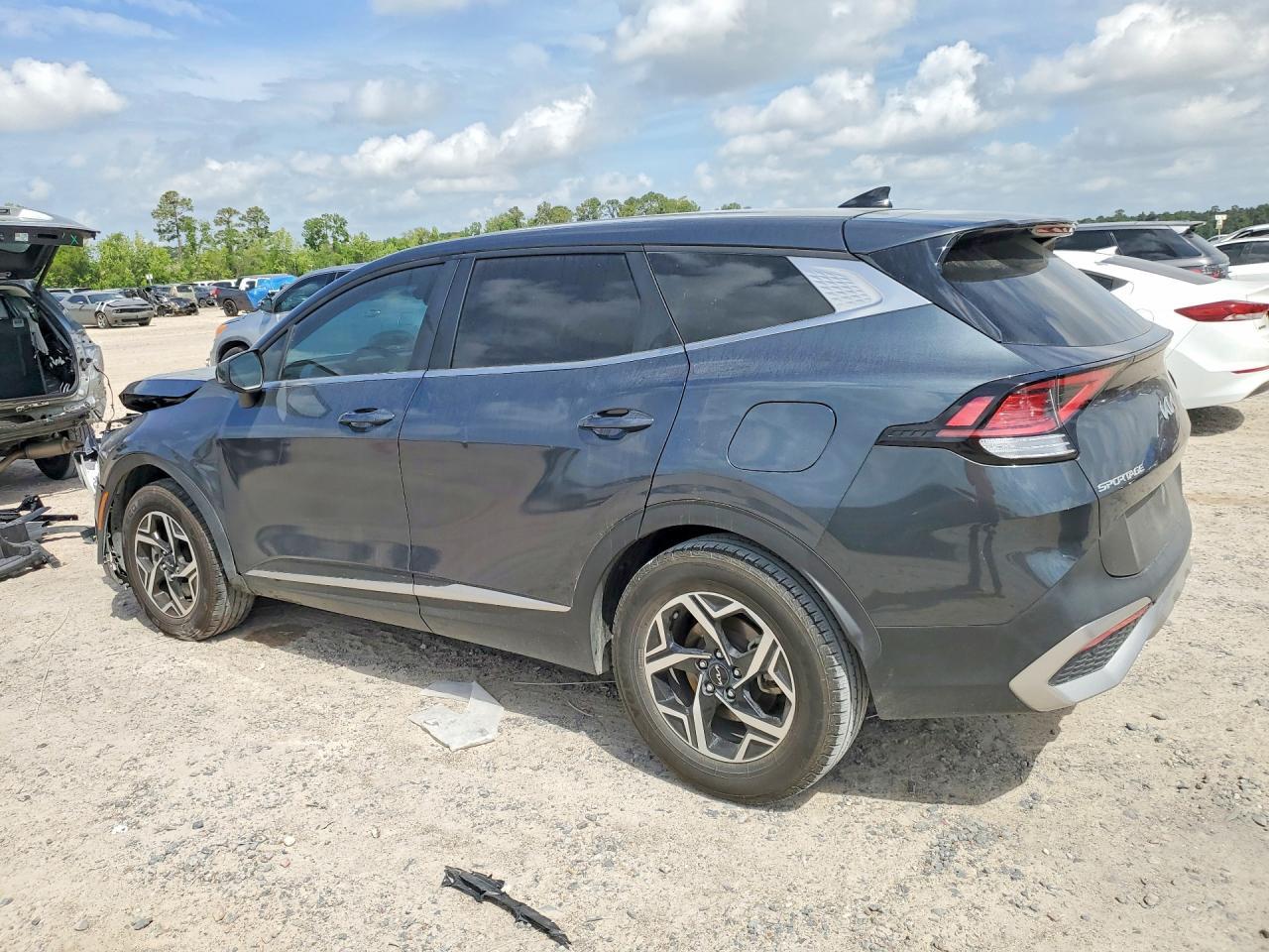 2023 Kia Sportage Lx - Фото 2