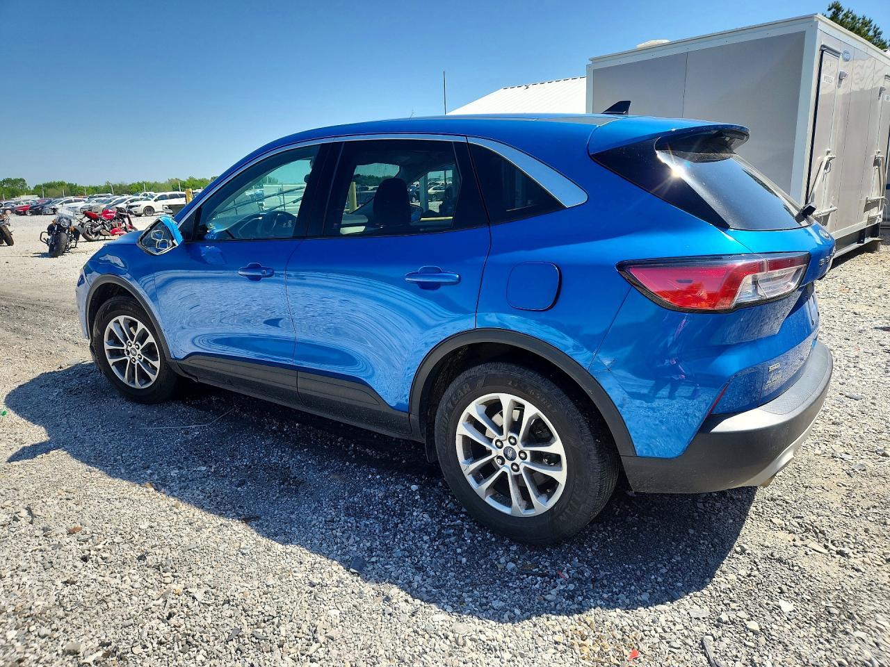 2021 Ford Escape Se - Фото 2