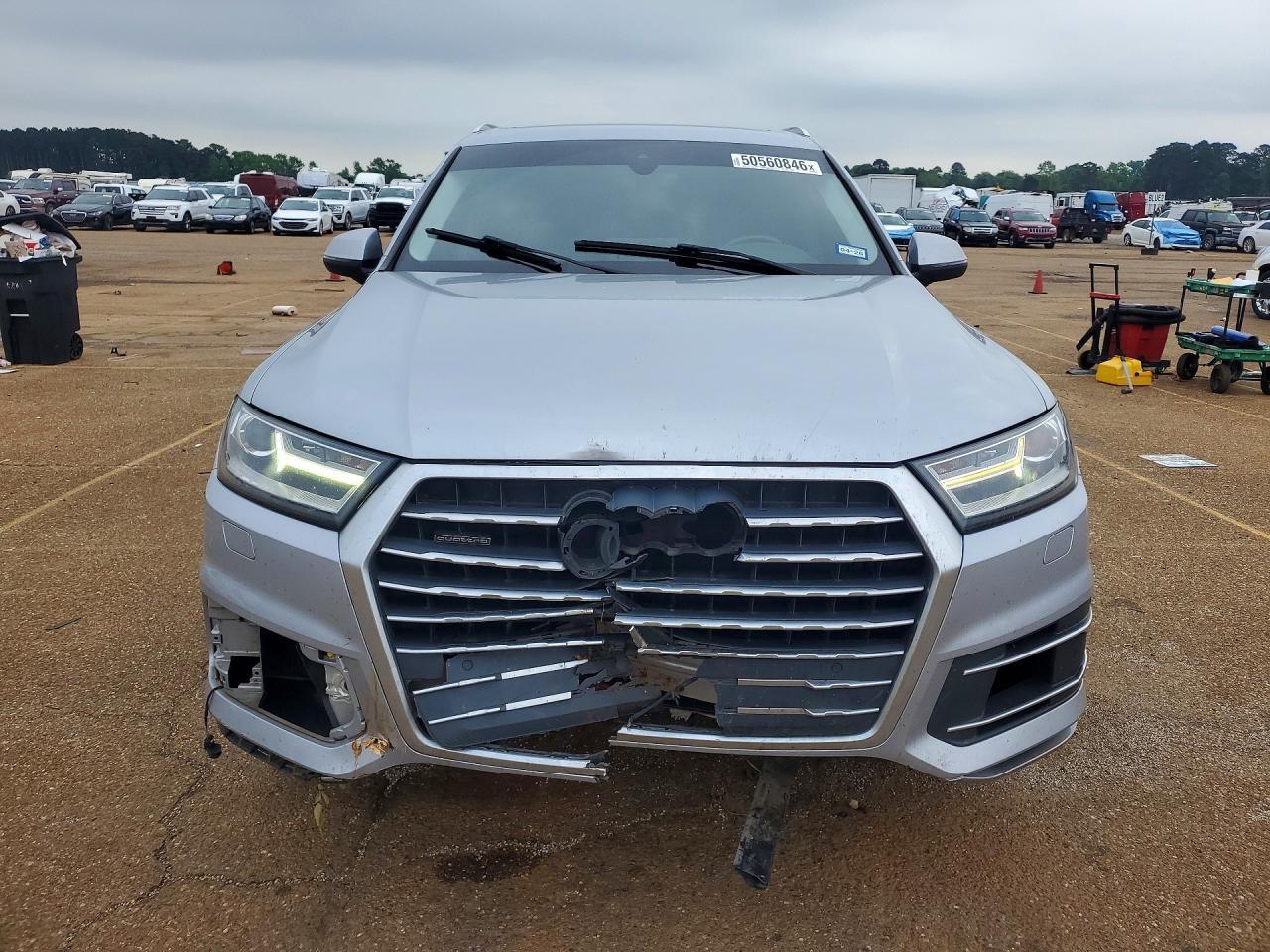 2018 Audi Q7 Premium - Image 5