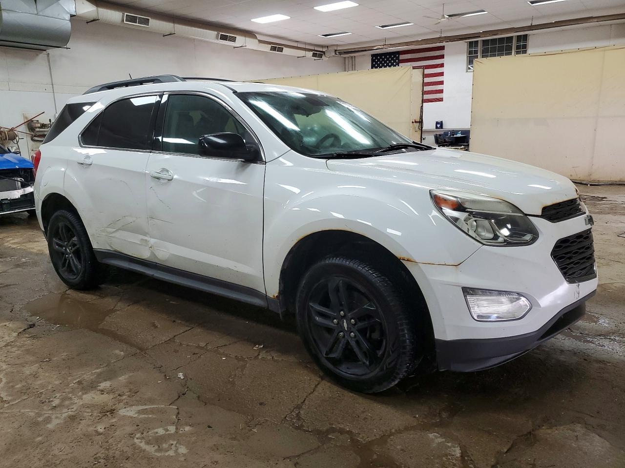 2017 Chevrolet Equinox Lt - Image 4