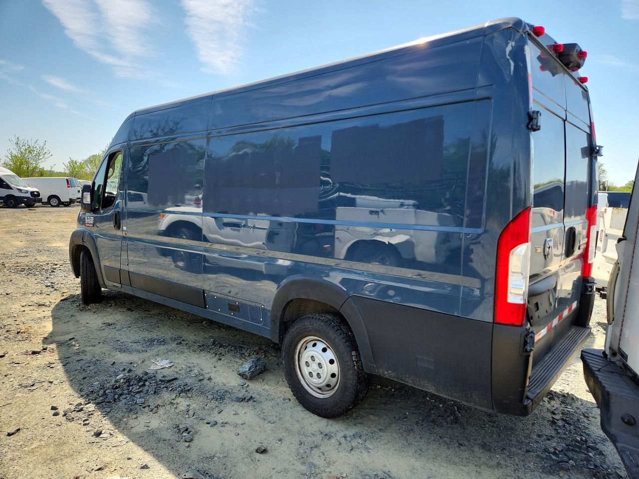 2019 Ram Promaster 3500 Delivery Van - Фото 2