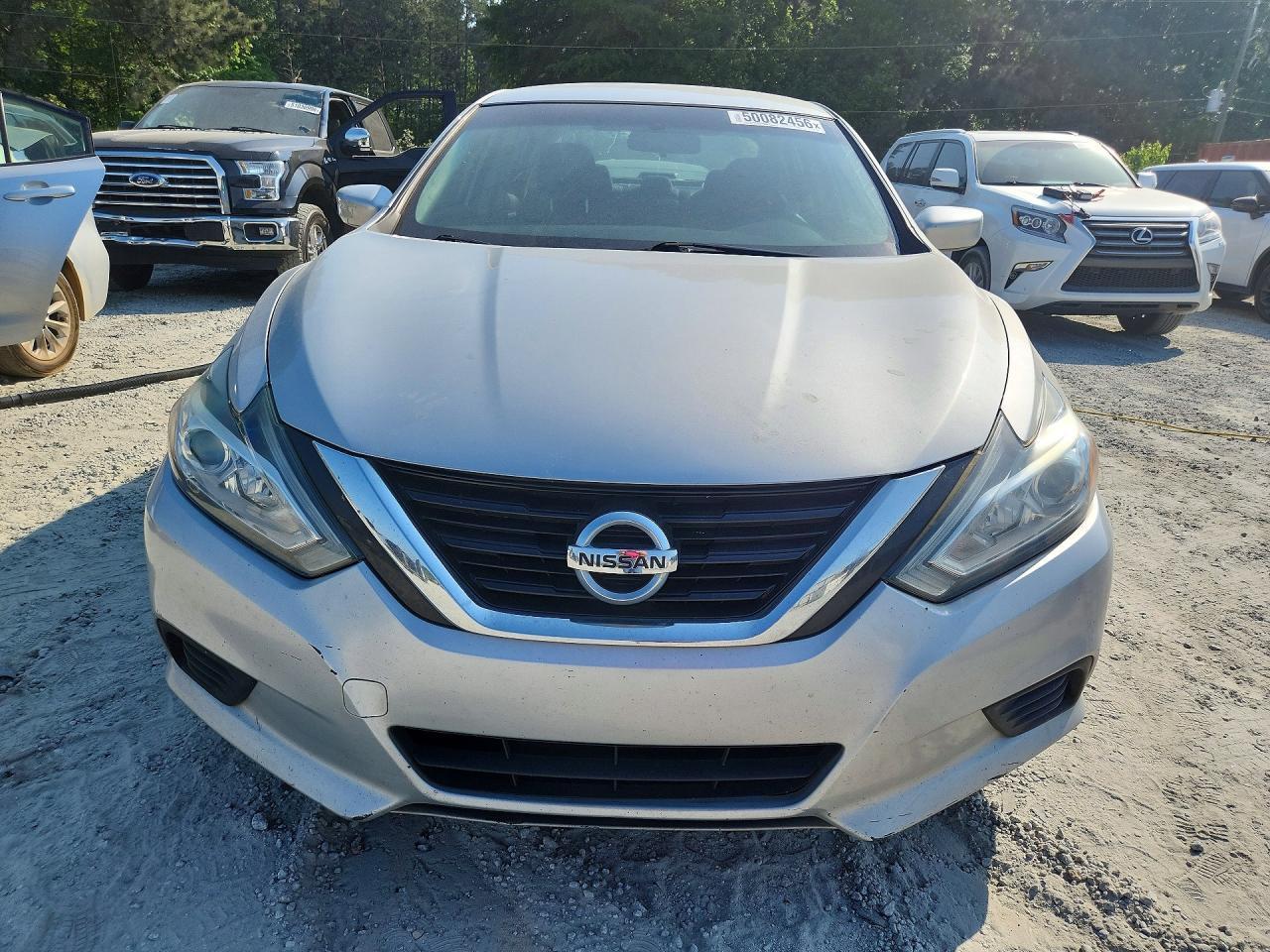 2018 Nissan Altima - Image 5