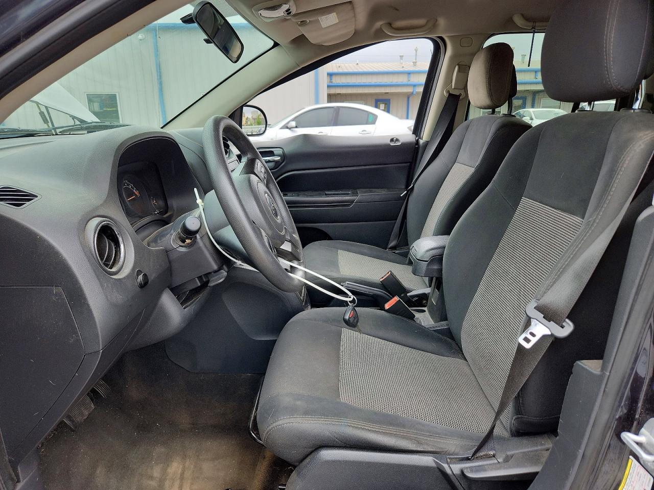 2014 Jeep Compass Sport - Фото 7