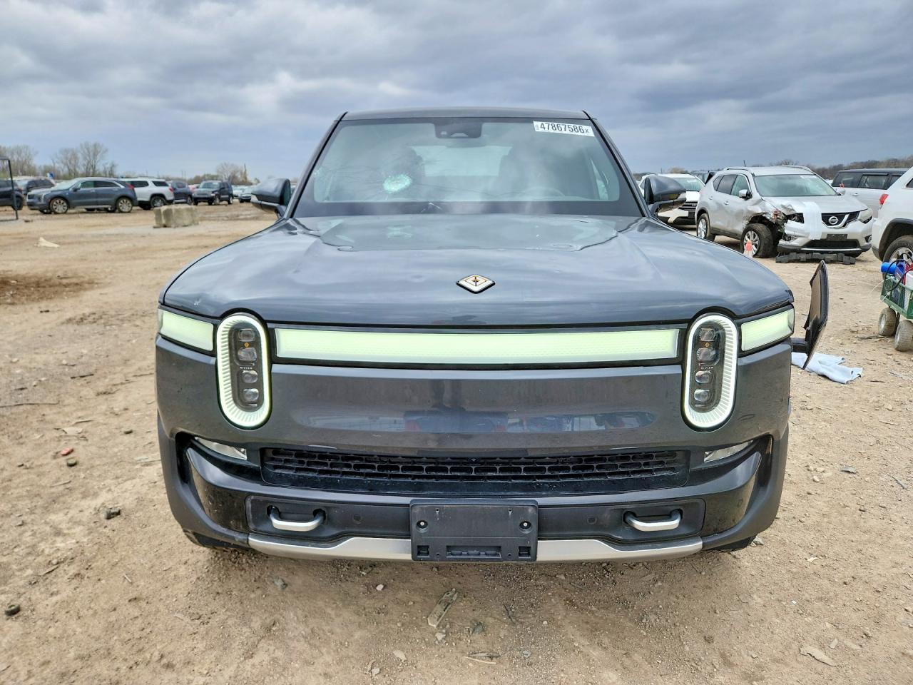 2022 Rivian R1T Adventure - Image 5