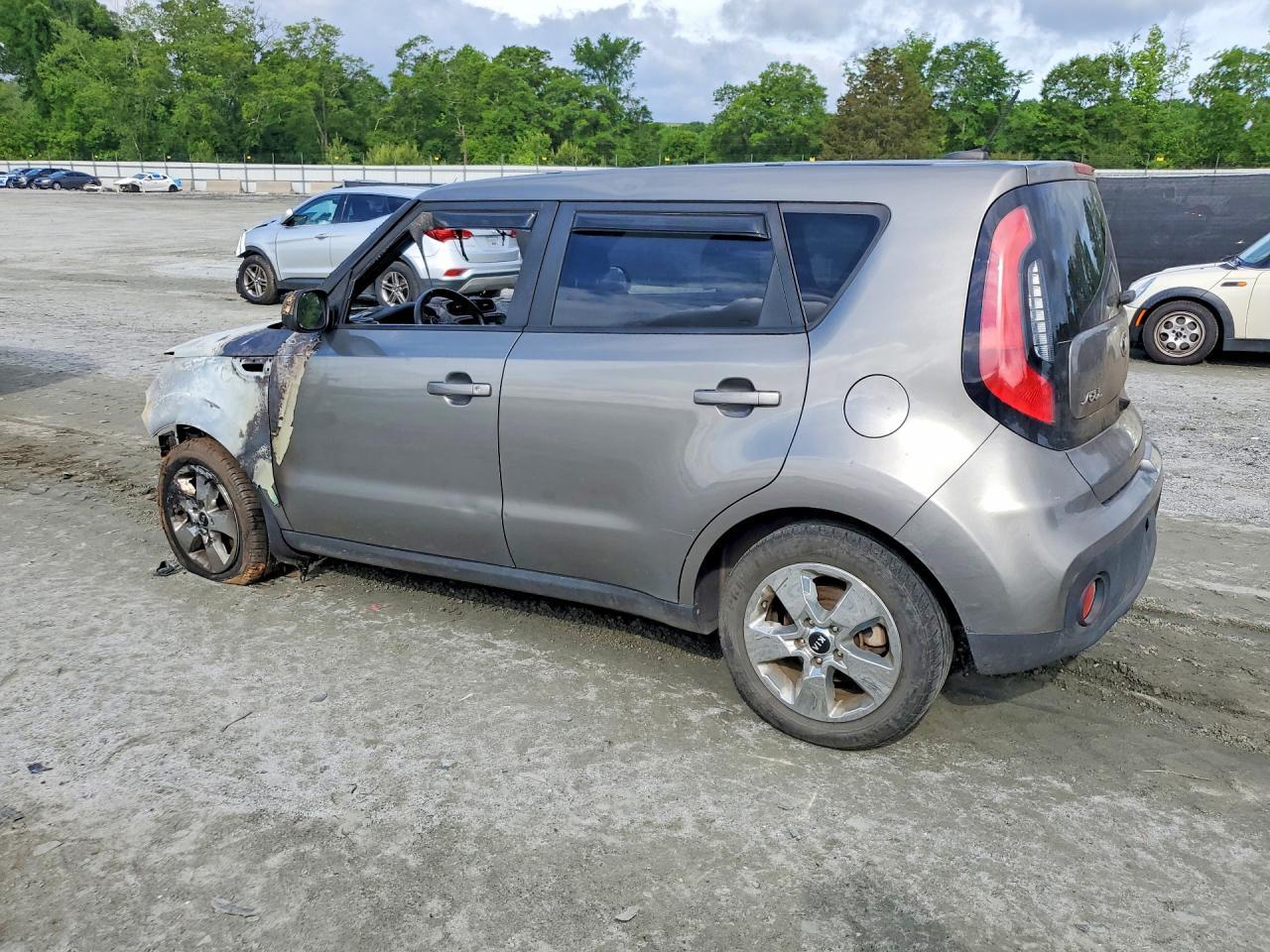 2017 Kia Soul Base - Image 2