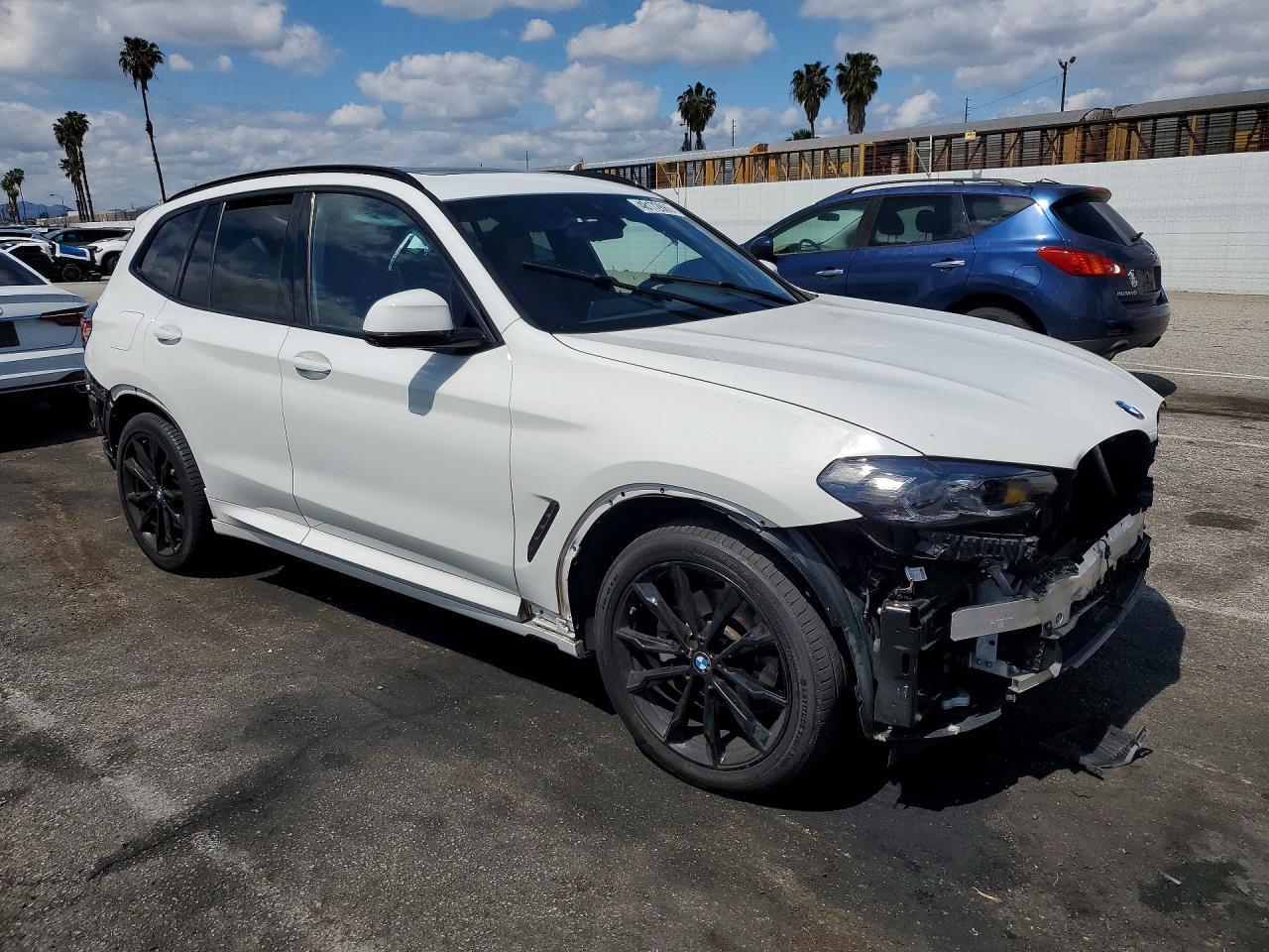2024 BMW X3 Sdrive30I - Фото 4