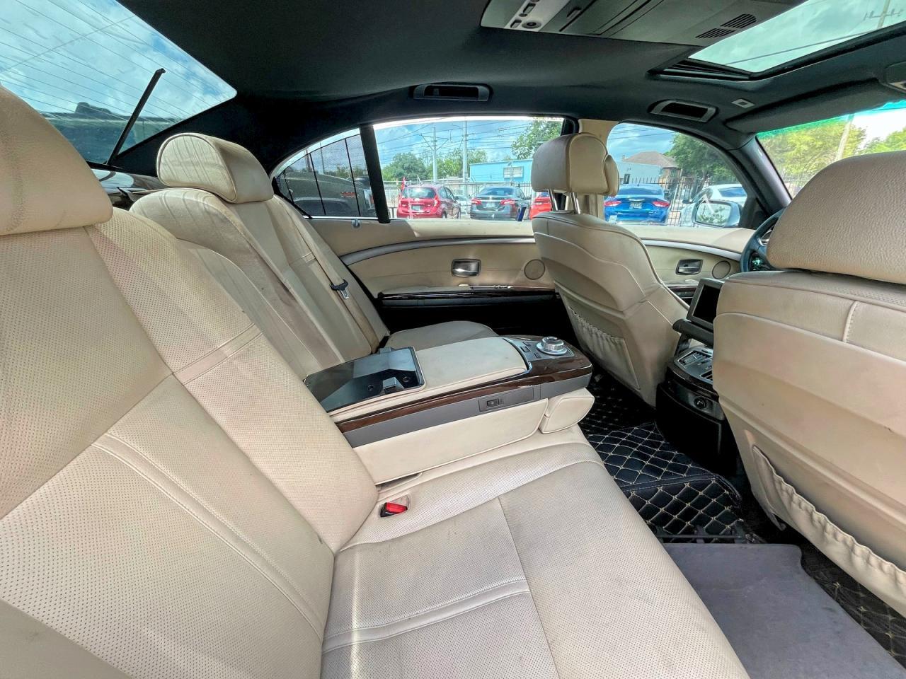 2008 BMW 750 Li - Image 6