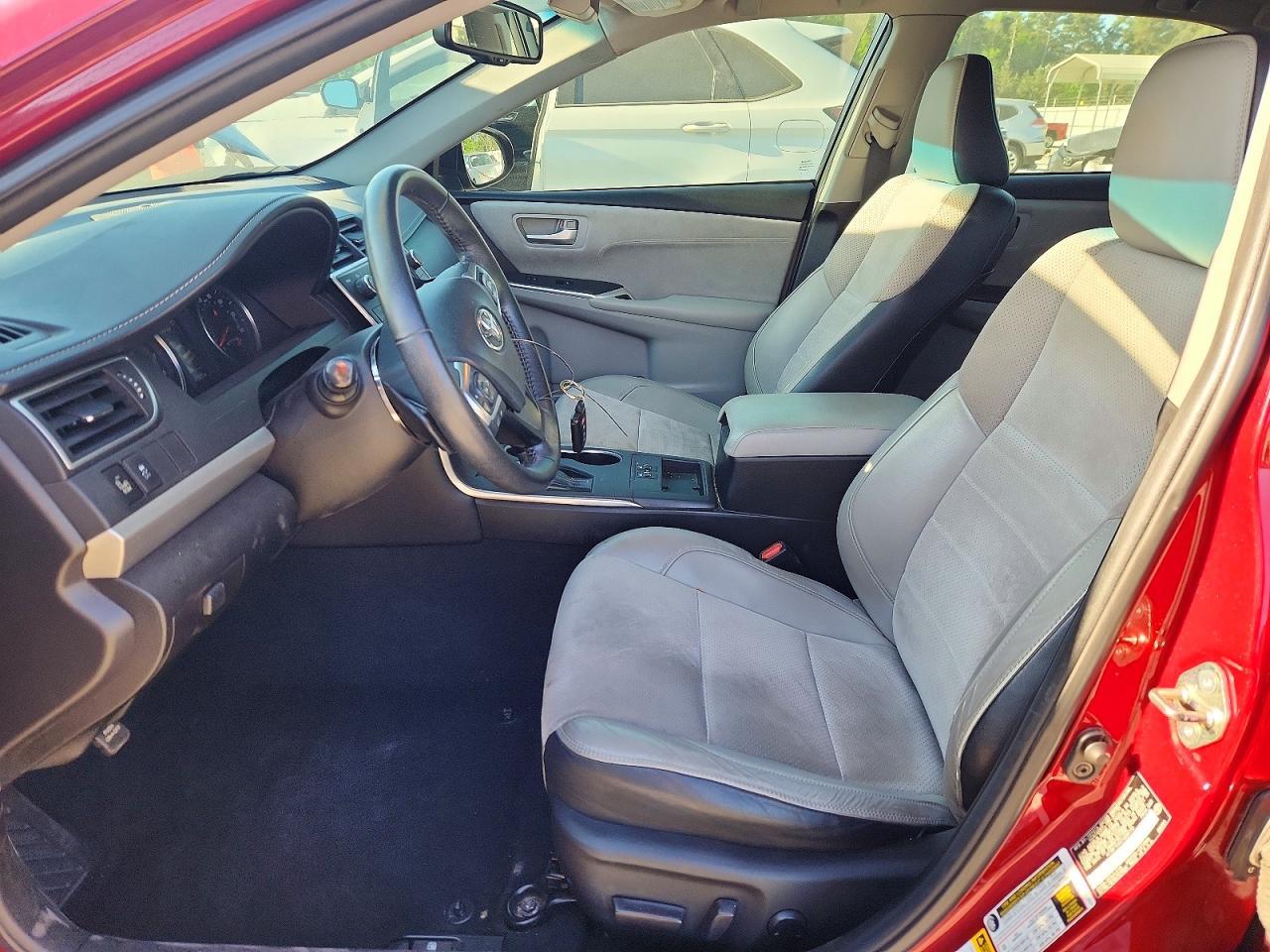 2015 Toyota Camry Xse - Image 7