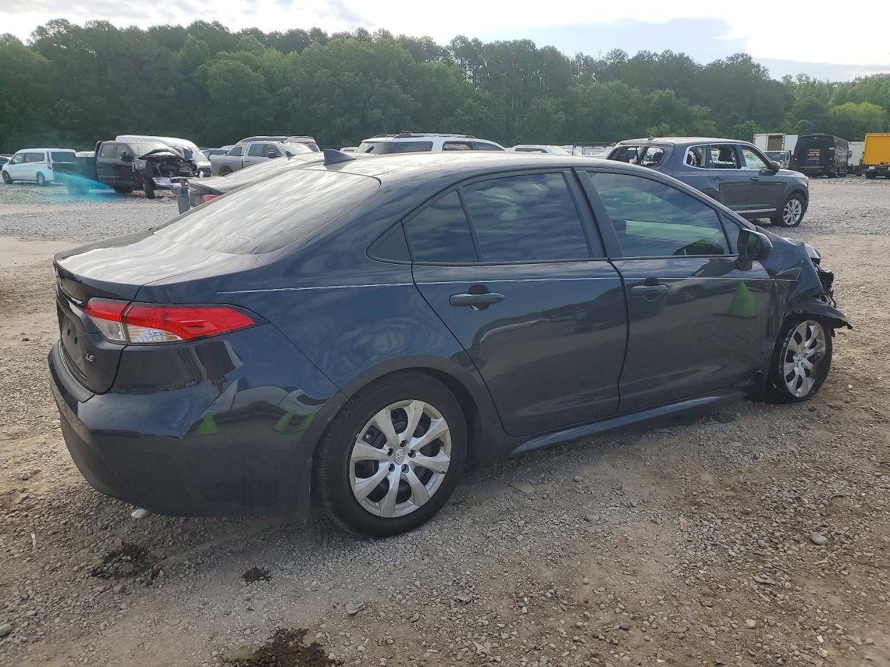 2025 Toyota Corolla Le - Фото 3