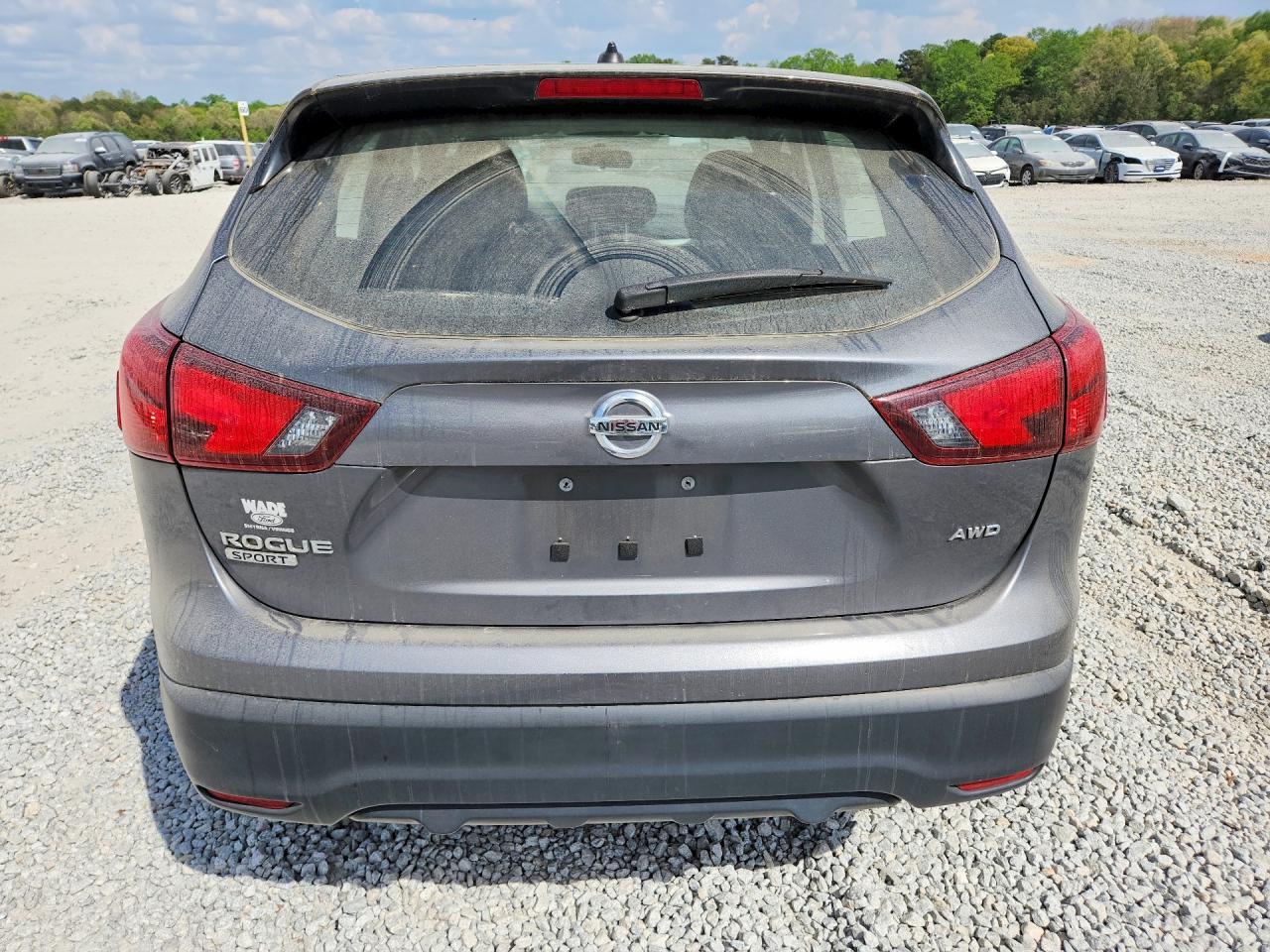 2019 Nissan Rogue Sport S - Image 6