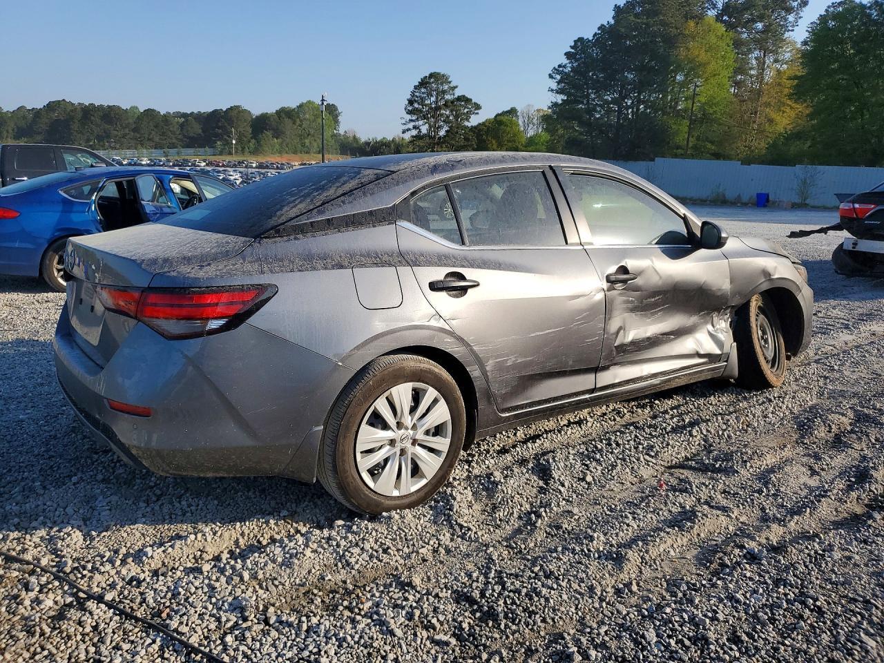 2025 Nissan Sentra S - Image 3