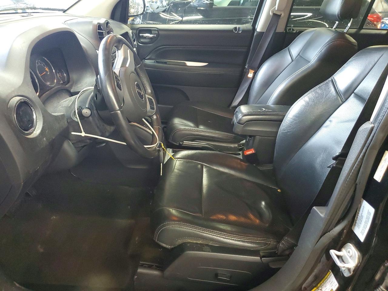 2016 Jeep Compass Latitude - Фото 7