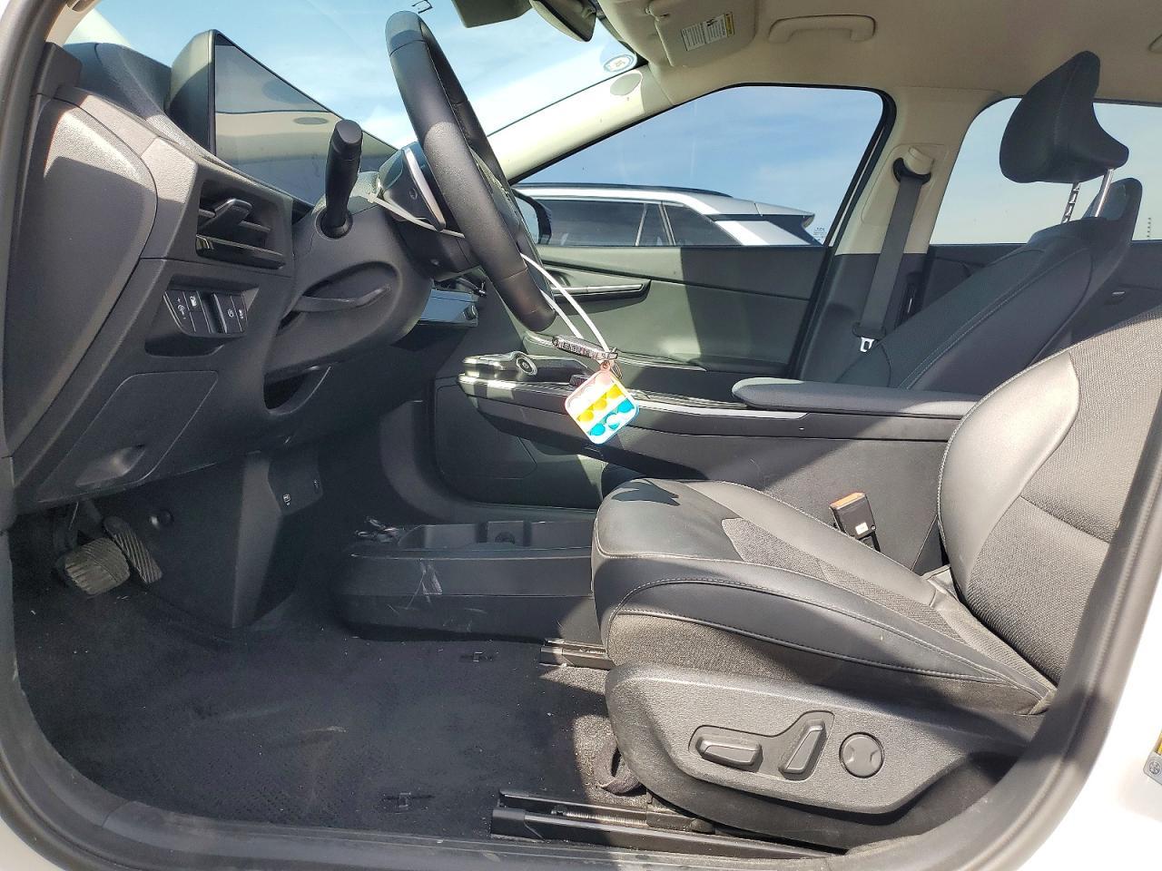 2024 Kia Ev6 Light - Фото 7