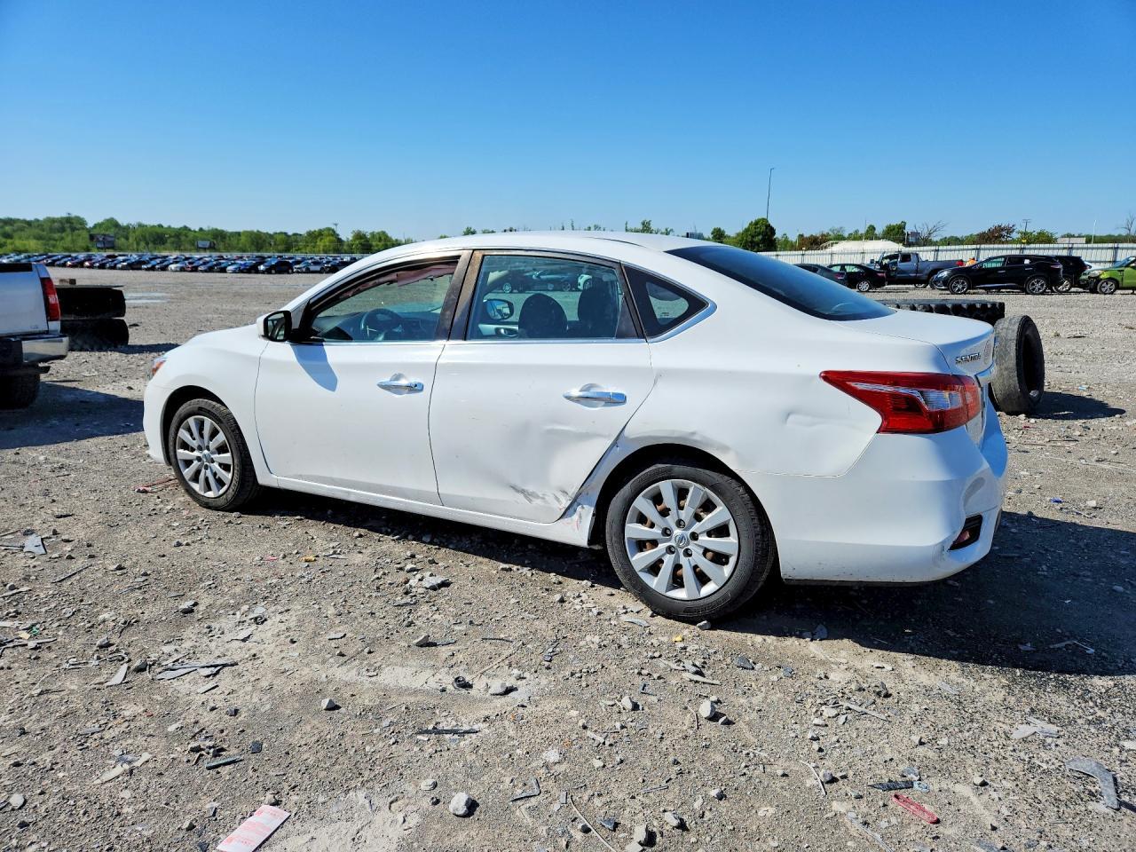 2018 Nissan Sentra S - Image 2