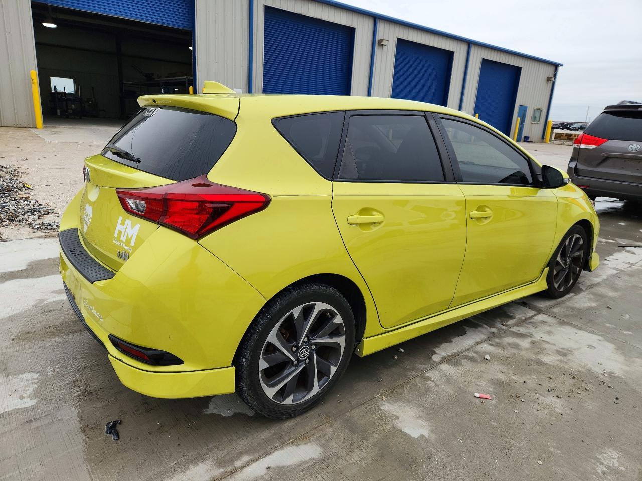 2018 Toyota Corolla Im Base - Фото 3