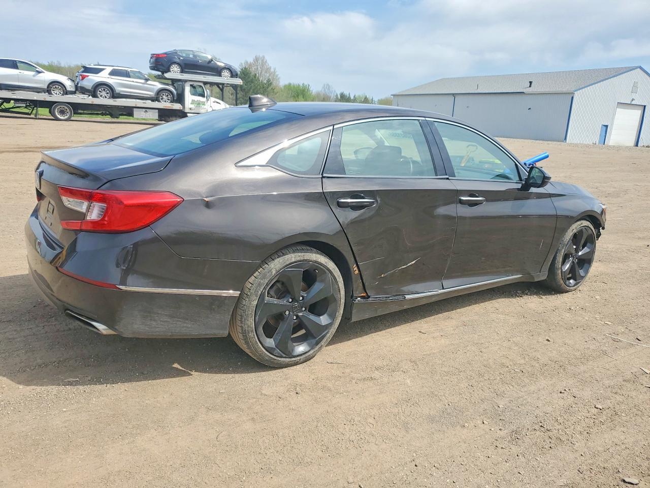 2018 Honda Accord Touring - Фото 3