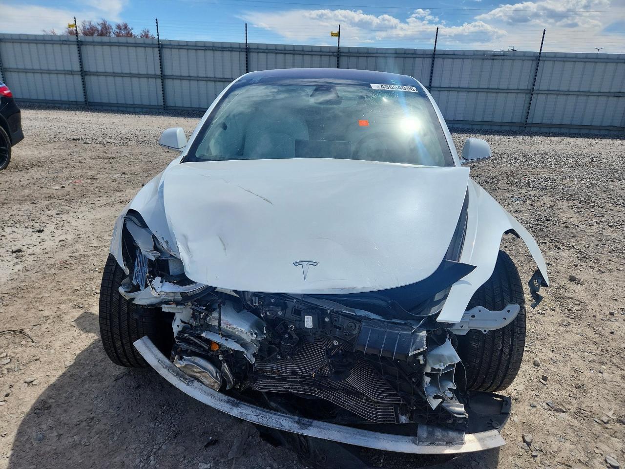 2018 Tesla Model 3 - Image 5