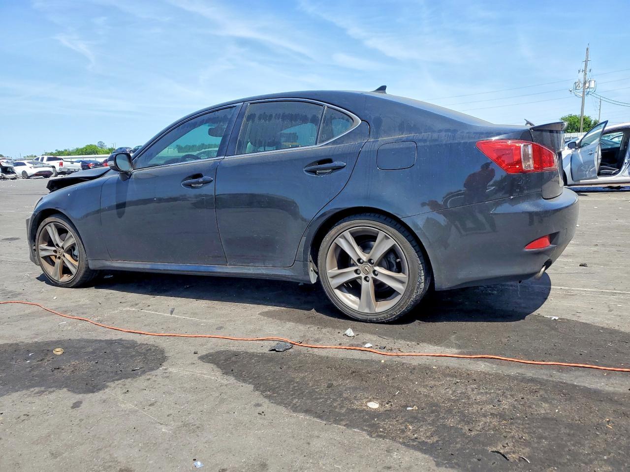 2013 Lexus Is 250 - Фото 2