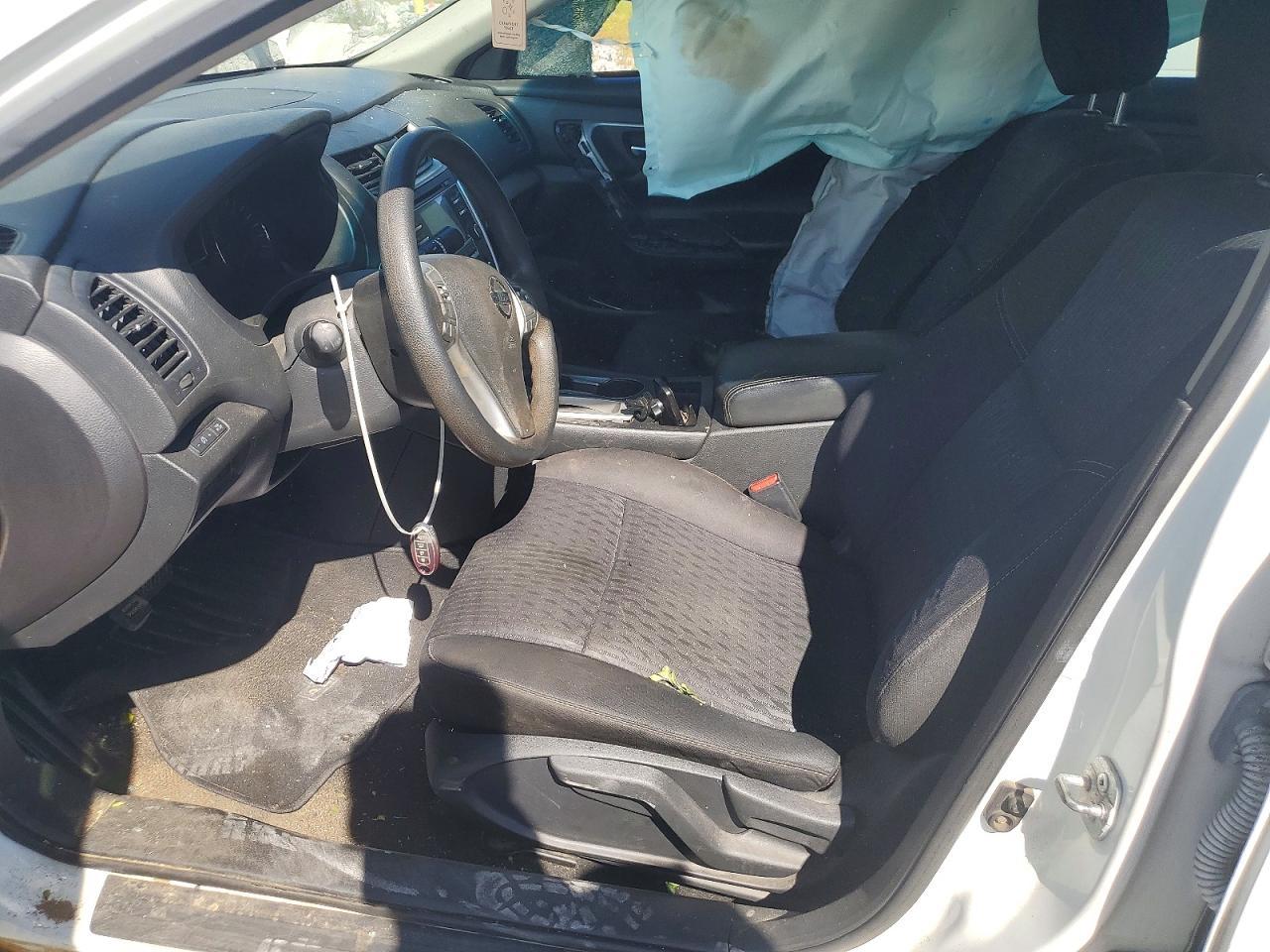 2016 Nissan Altima 2.5 S - Фото 7