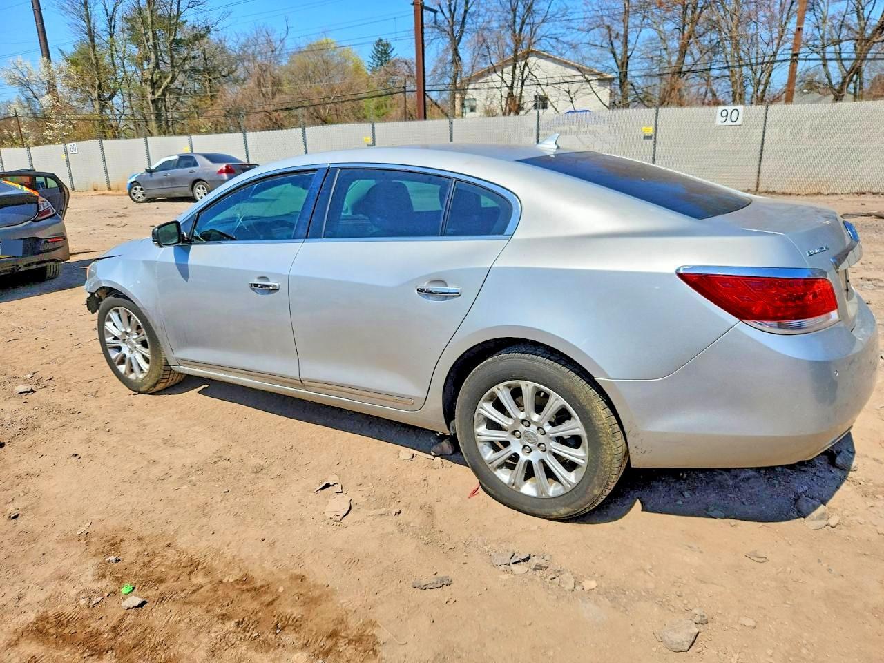 2013 Buick Lacrosse - Фото 2