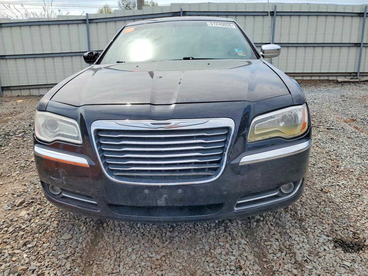 2013 Chrysler 300C - Фото 5