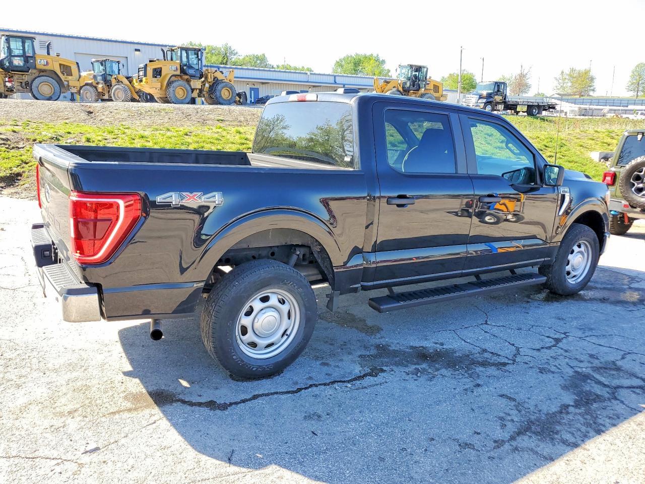 2022 Ford F150 Supercrew - Image 3